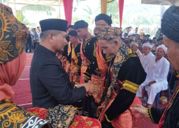 Gubernur Sumbar Hadiri Acara Batogak Pongulu di Ketinggian Nagari Sarilamak