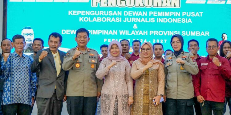 Hadiri Pengukuhan DPP Kolaborasi Jurnalis Indonesia, Gubernur Sumbar Harap KJI Jadi Pemersatu Insan Pers