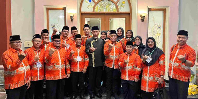 Gubernur Mahyeldi Beri Semangat Kafilah Sumbar Pada MTQN ke 30 di Samarinda