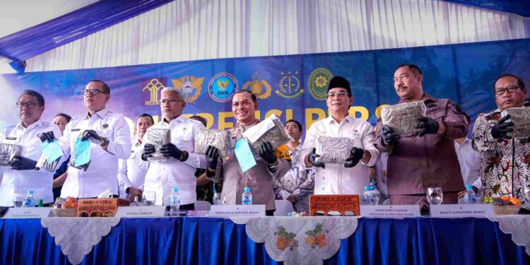 Selamatkan Generasi Sumbar, Plh Sekda Erinaldi Apresiasi BNN Gagalkan Penyelundupan 624 Kg Ganja