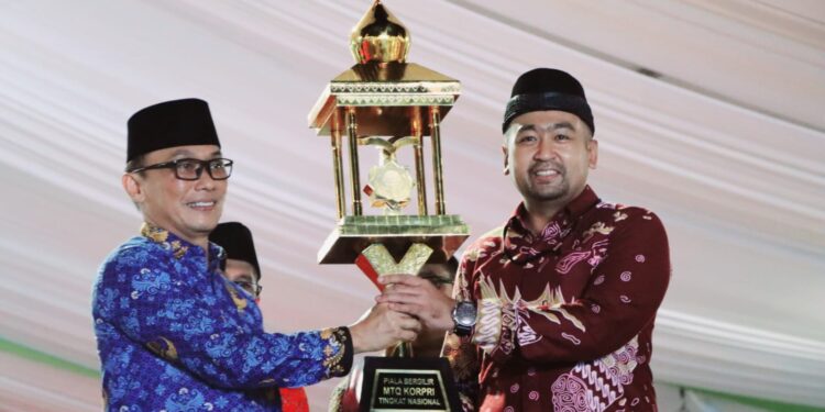 Hadiri Pembukaan MTQ VII KORPRI Tingkat Nasional Tahun 2024, Plt. Gubernur Sumbar Harapkan Terjalin Semangat Persatuan