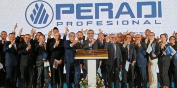 PERADI PROFESIONAL Hadir Bukan Sebagai Tandingan Tetapi Menjawab Tantangan Nyata Dunia Hukum Indonesia